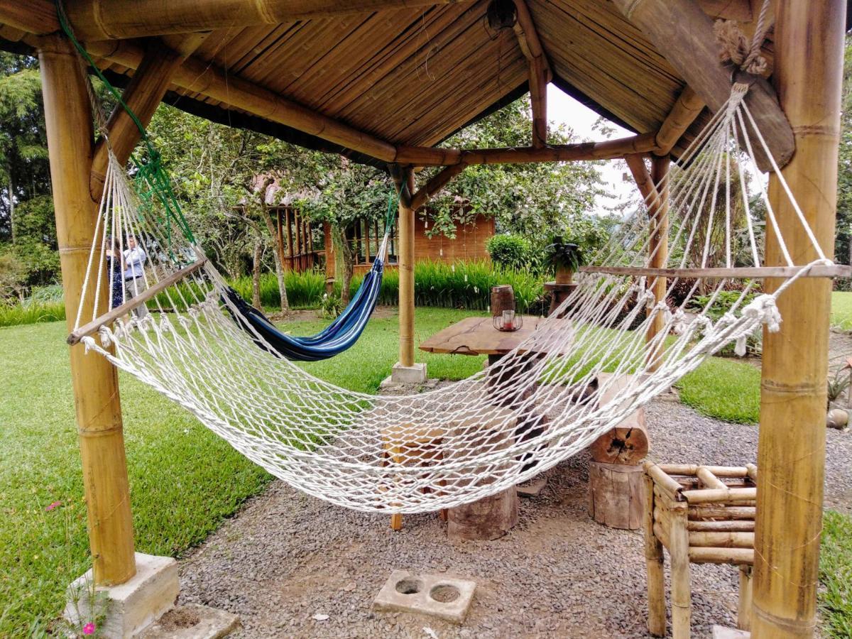 Estancia La Colina Santo Domingo de los Colorados Exteriör bild