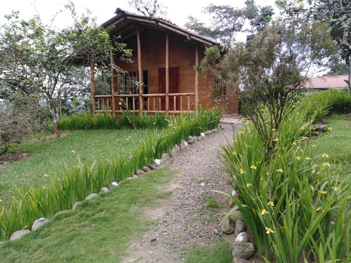 Estancia La Colina Santo Domingo de los Colorados Exteriör bild