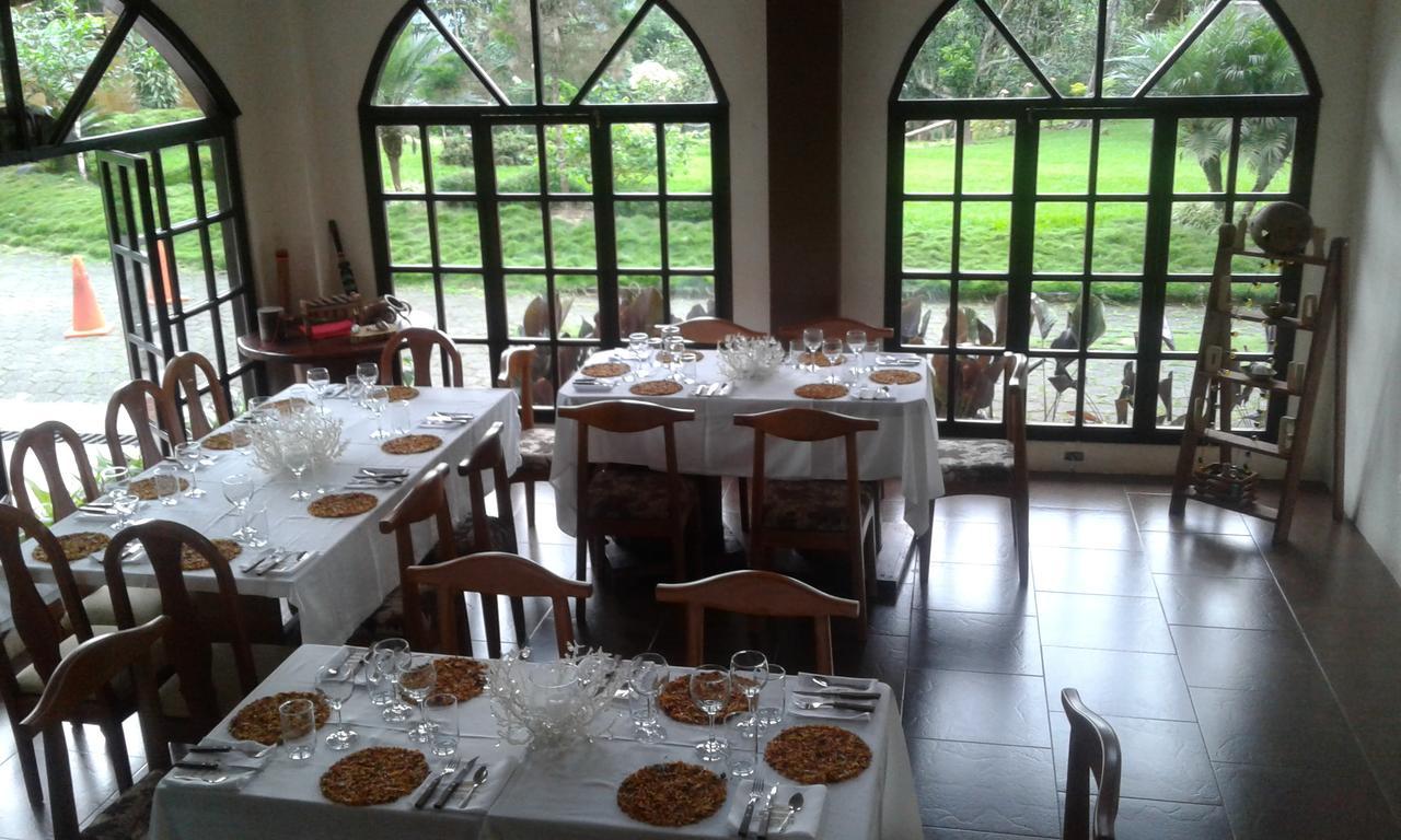 Estancia La Colina Santo Domingo de los Colorados Rum bild