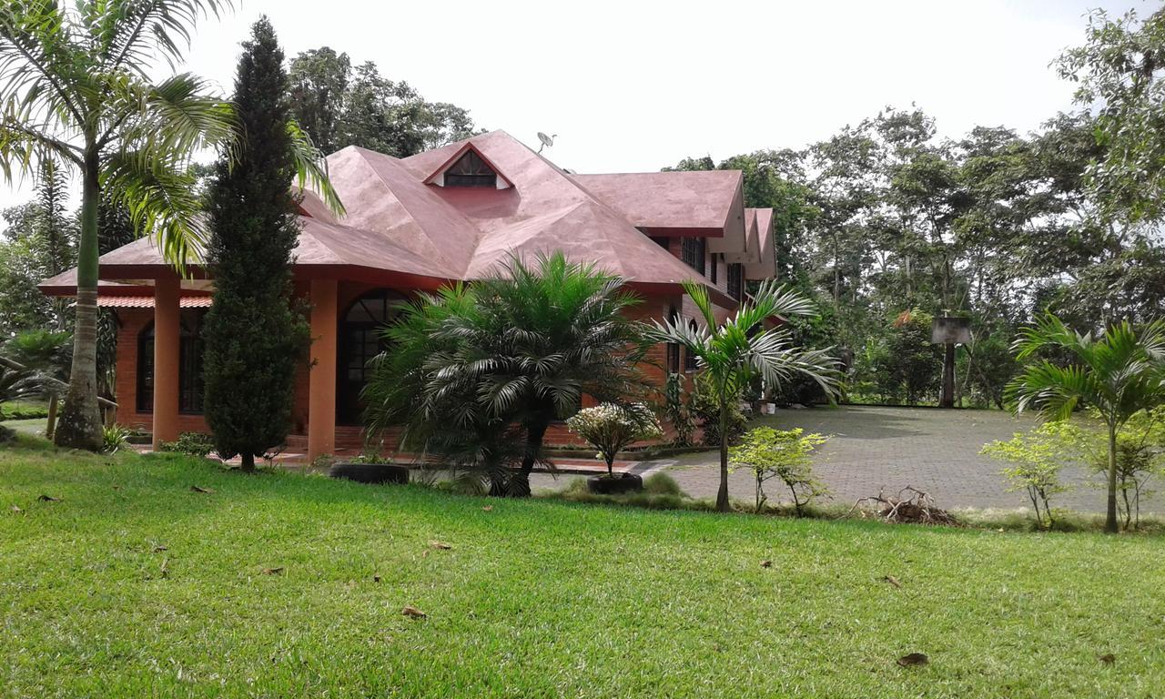 Estancia La Colina Santo Domingo de los Colorados Exteriör bild