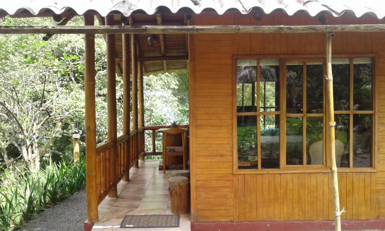 Estancia La Colina Santo Domingo de los Colorados Exteriör bild