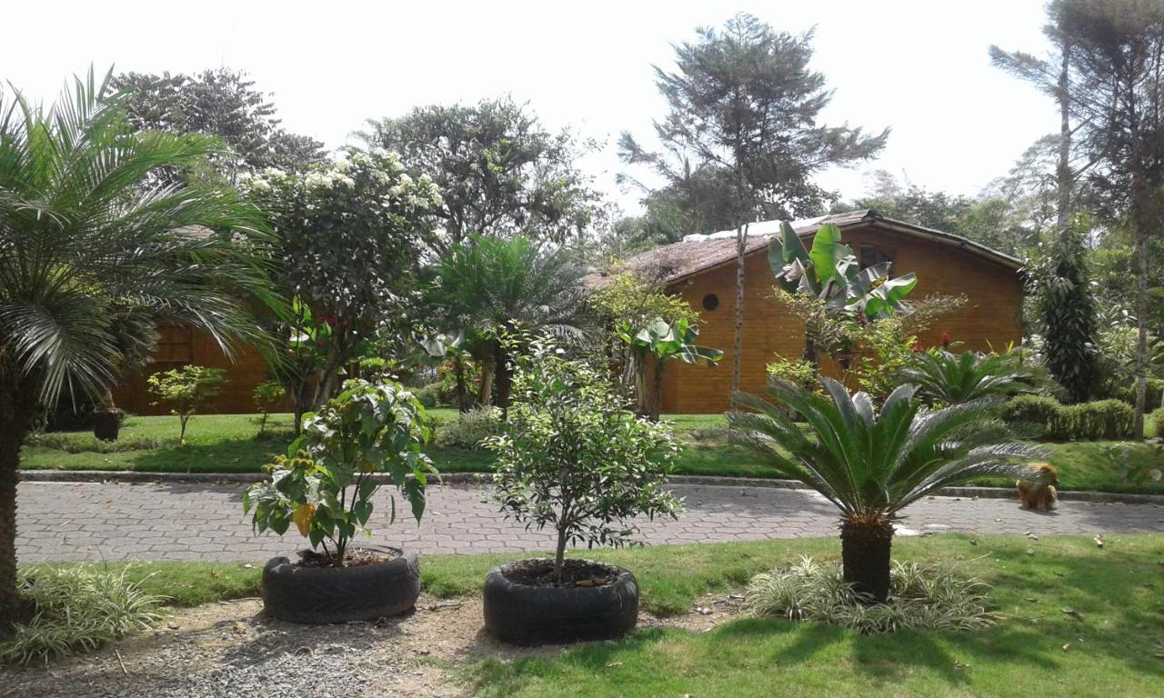 Estancia La Colina Santo Domingo de los Colorados Exteriör bild